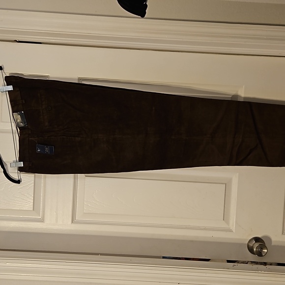 NEW. BROOKS BROTHERS MEN'S BROWN CORDUROY PANTS. SIZE 32W 30L.